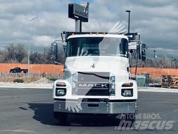 Mack MD7 Utilaje construcții - Altele