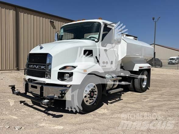 Mack MD7 Cisterne