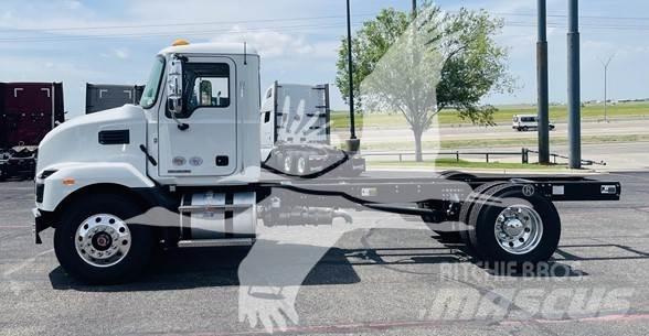 Mack MD7 Camion cabina sasiu