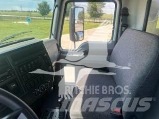 Mack MD7 Autobasculanta