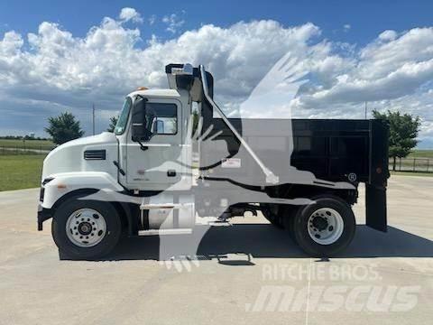 Mack MD7 Autobasculanta