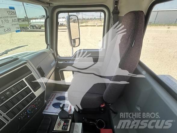 Mack MD7 Autobasculanta