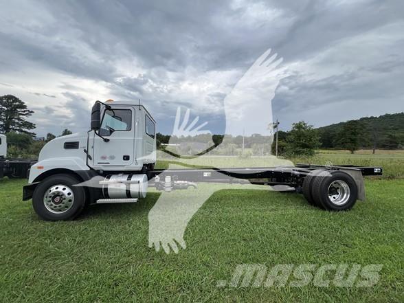 Mack MD7 Camion cabina sasiu