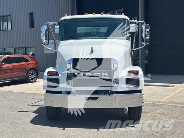 Mack MD7 Utilaje construcții - Altele