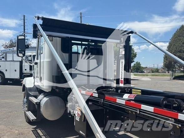 Mack MD7 Utilaje construcții - Altele