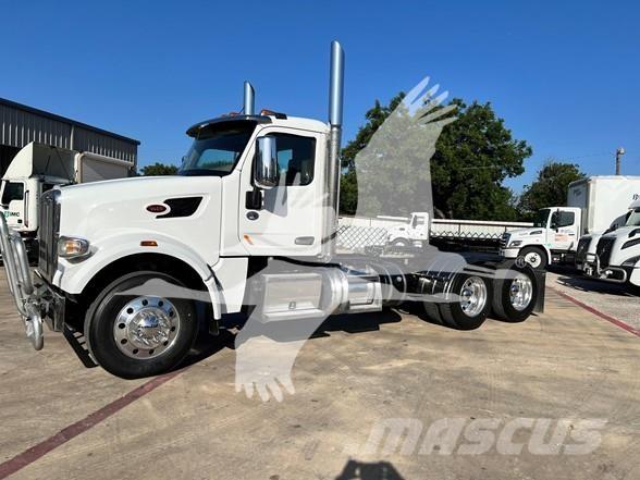 Peterbilt 567 Autotractoare