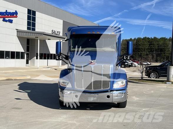 Peterbilt 579 Autotractoare