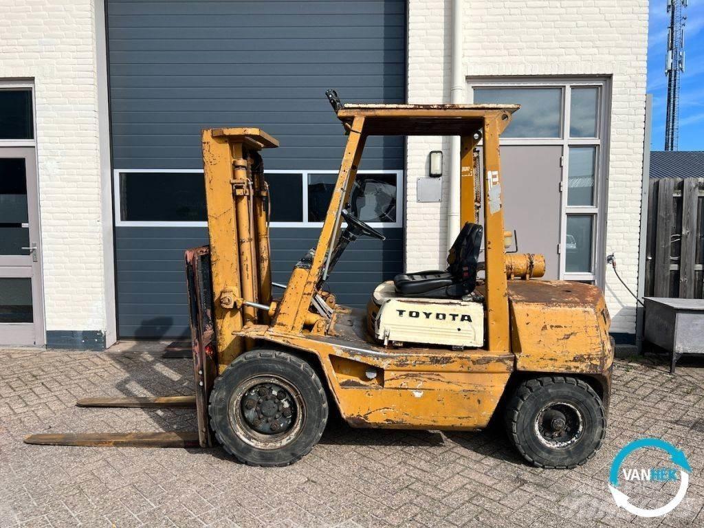 Toyota 3FD30 3FD30 Stivuitor diesel