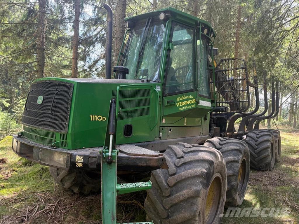 John Deere 1110 D Transportoare