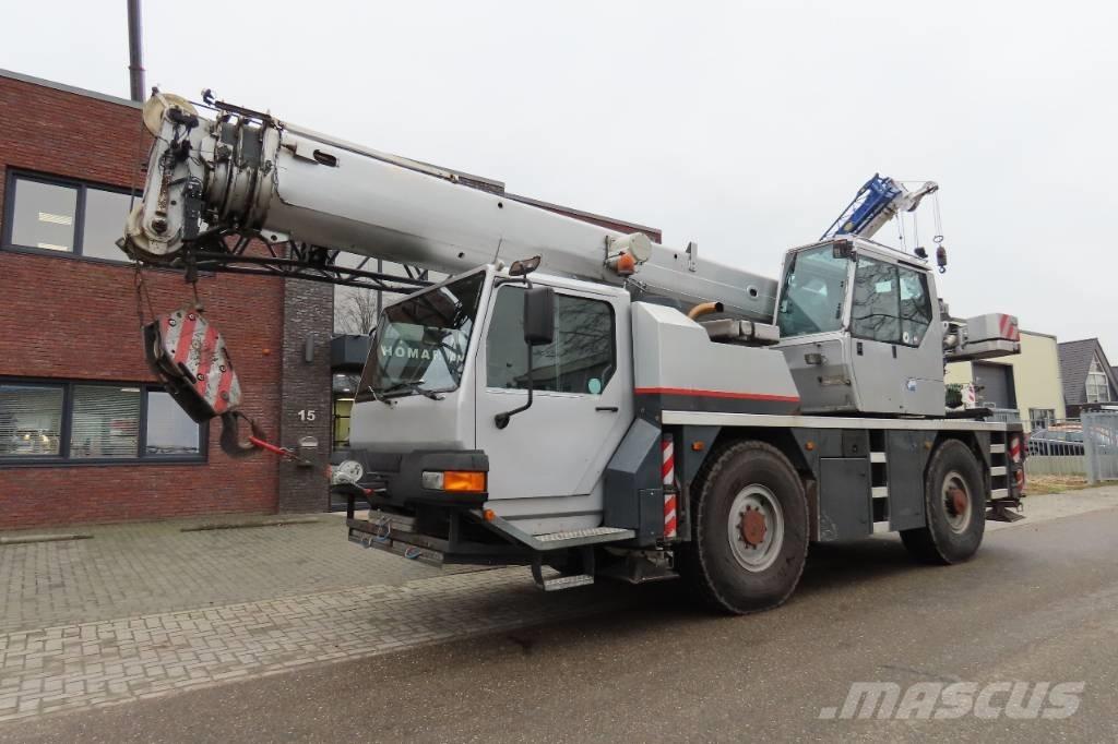 Liebherr LTM 1030/2 Macara pentru orice teren
