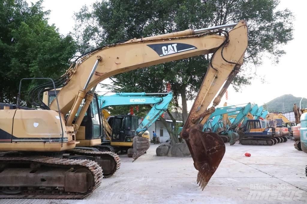 CAT 320BU Excavatoare pe șenile
