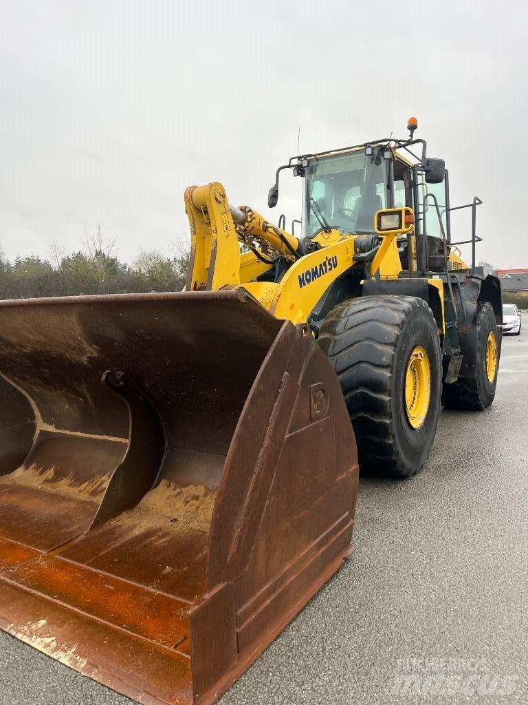 Komatsu WA 500-6 Incarcator pe pneuri