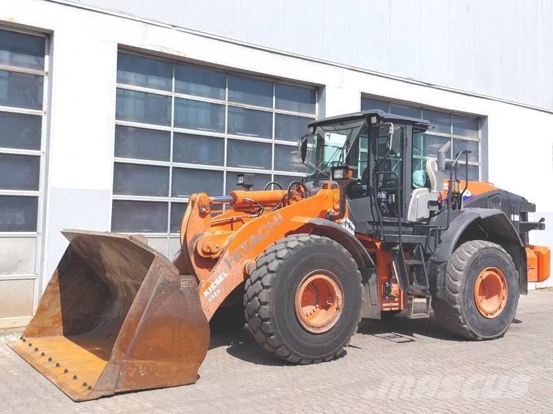 Hitachi ZW 250-6 Incarcator pe pneuri