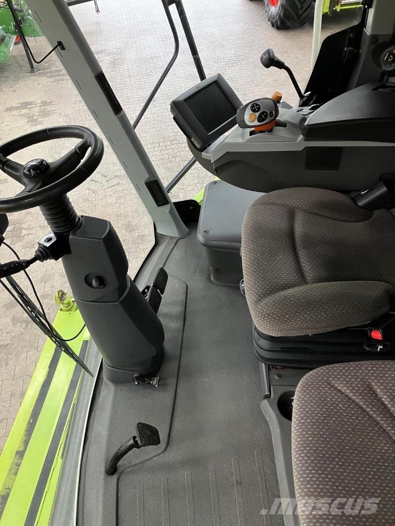 CLAAS Tucano 430 Combine de secerat