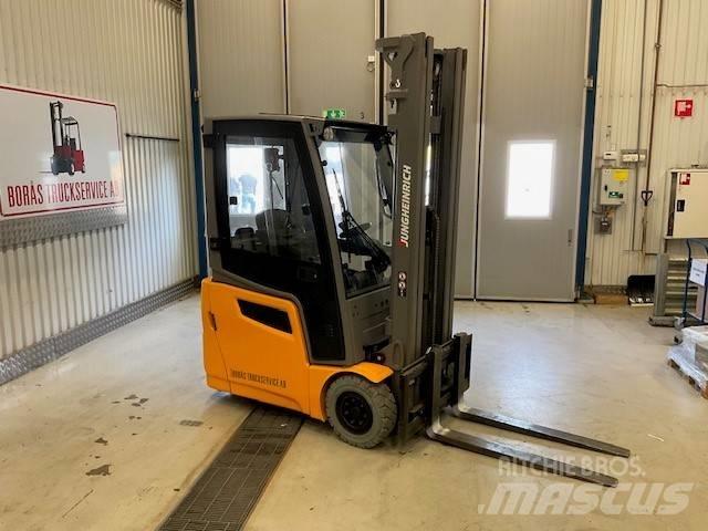 Jungheinrich EFG 215 Stivuitor electric