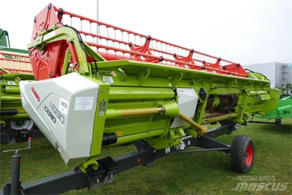CLAAS Cerio 680 Capete pentru culegatoare
