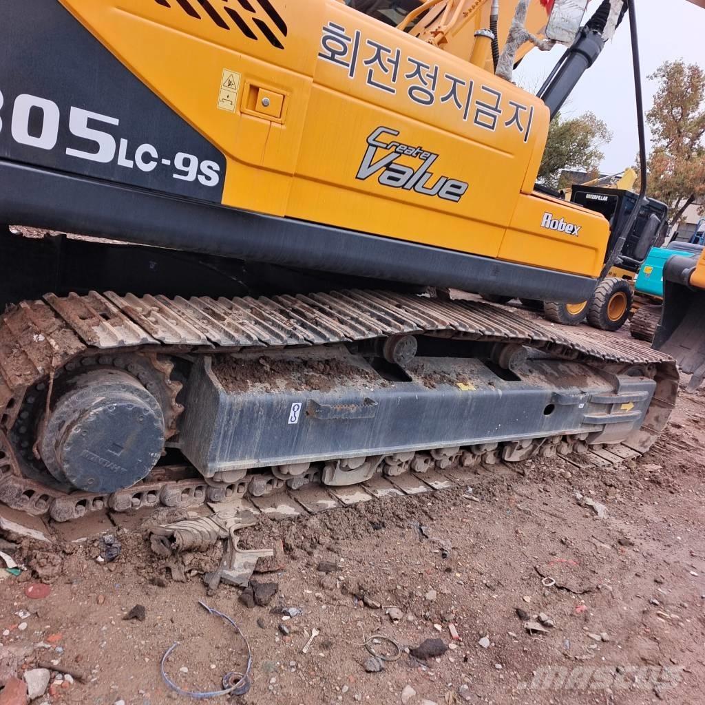 Hyundai 305 LC-9T Excavatoare pe șenile
