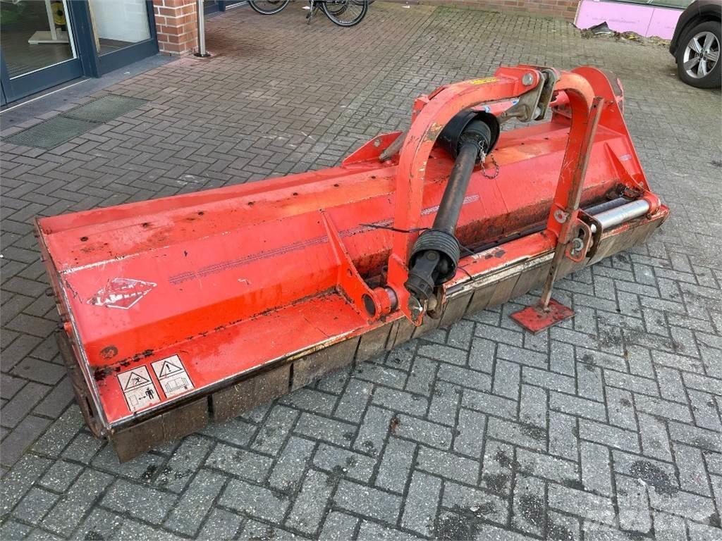 Kuhn VKM280 Utilaje întreţinere terenuri - Altele