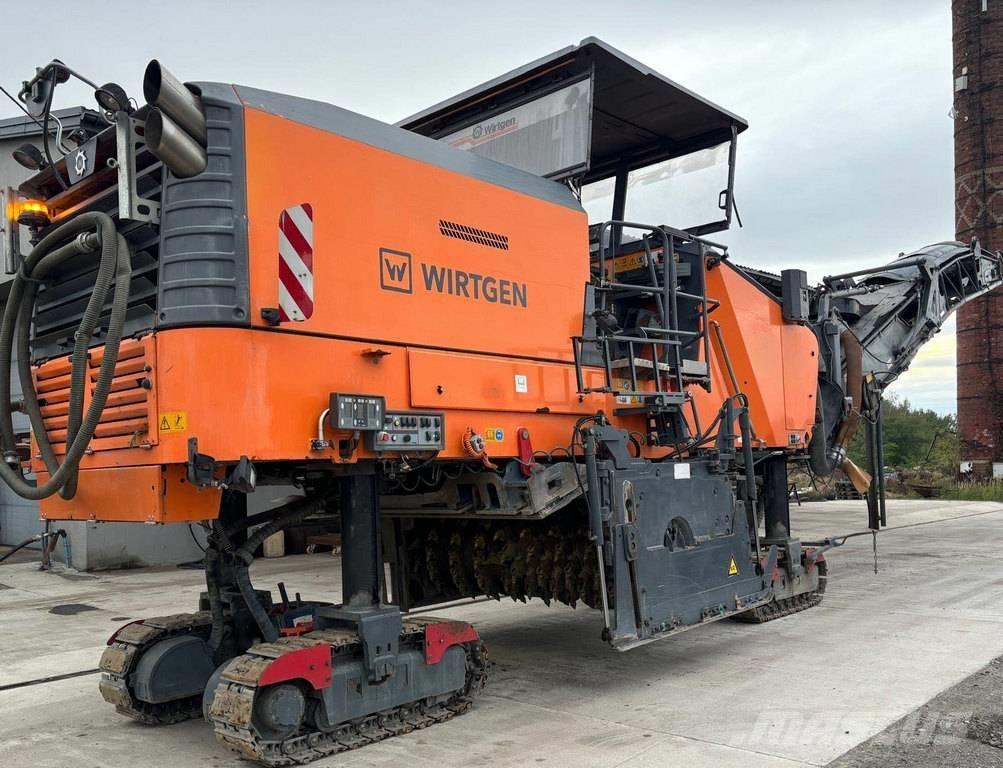 Wirtgen W 210i Utilaje asfalt cu freze reci