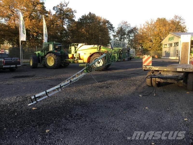 Amazone UX 4200 Tractoare agricole sprayers