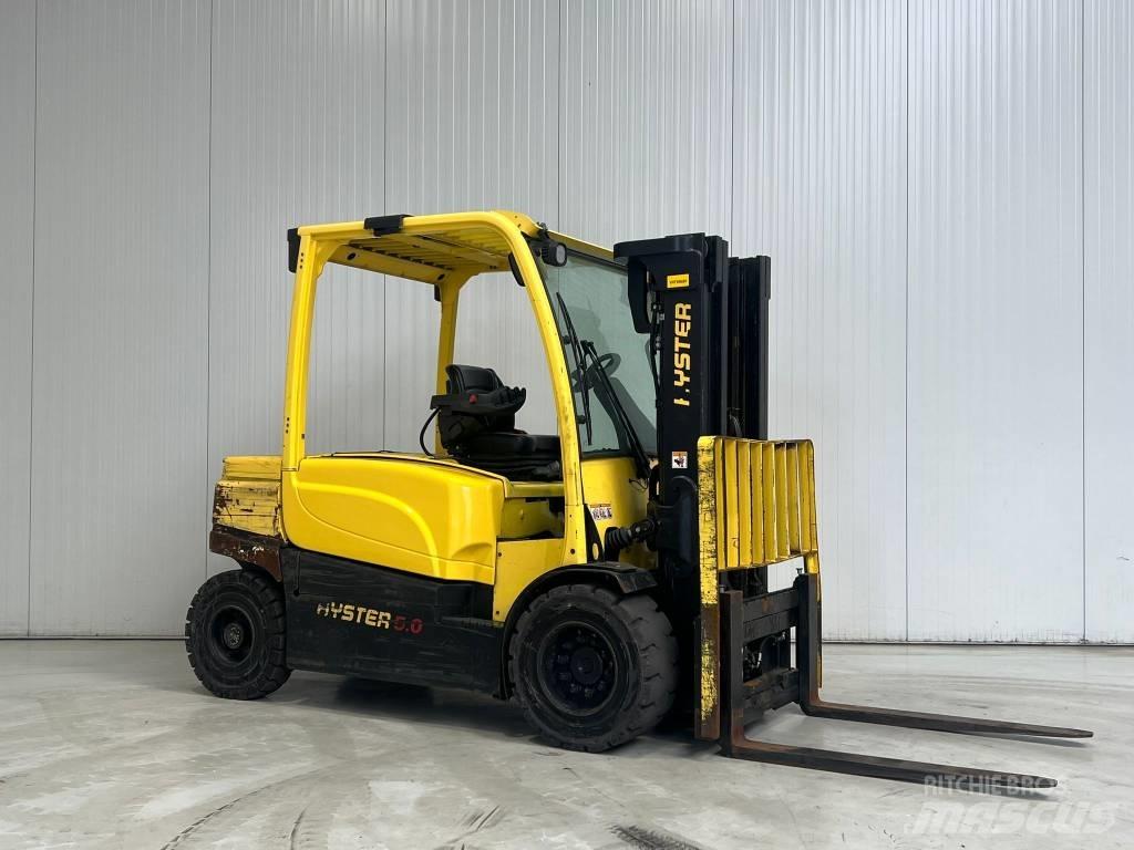 Hyster J5.0XN Stivuitor electric