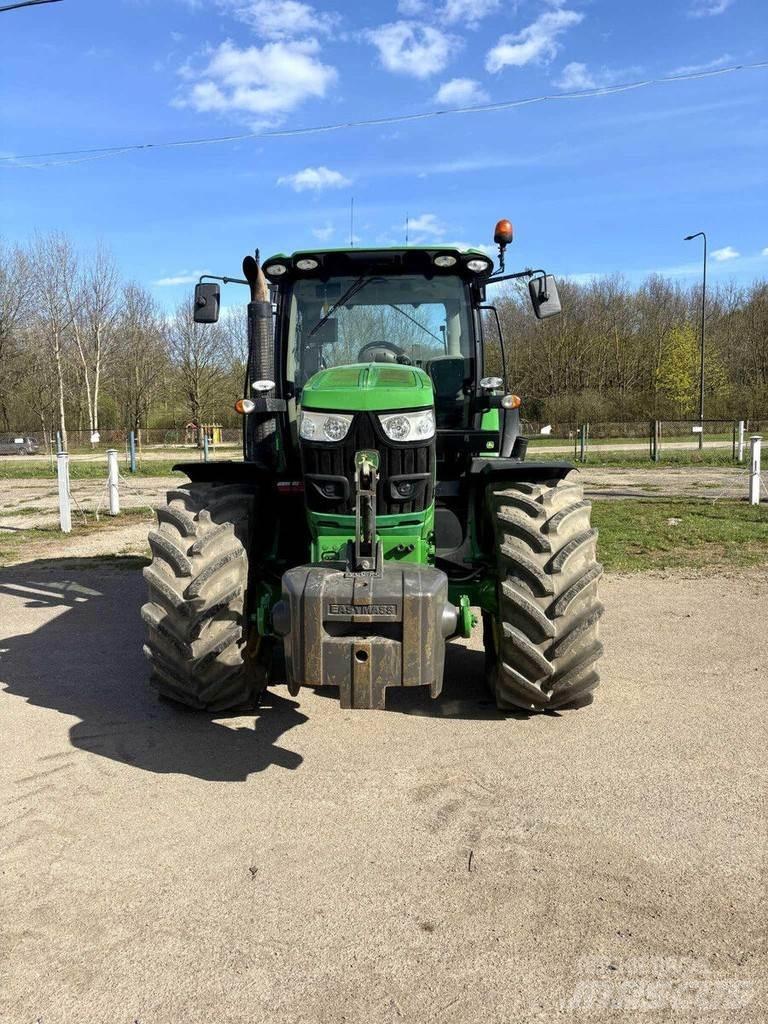John Deere 6150R Tractoare