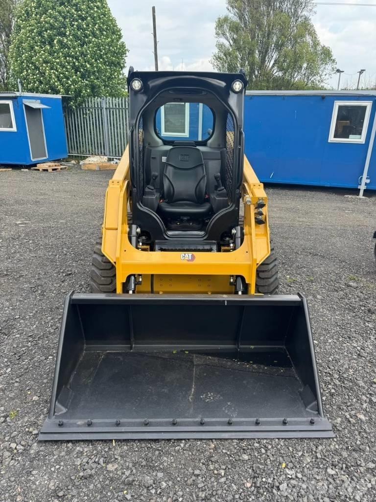 CAT 226D3 Mini incarcator