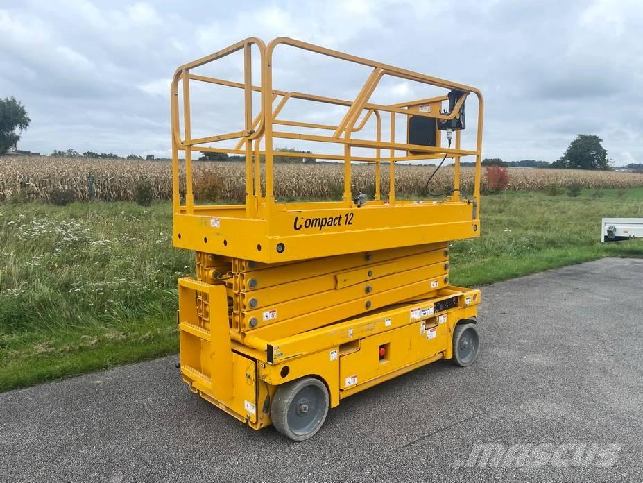 Haulotte Compact 12 Platforme foarfeca