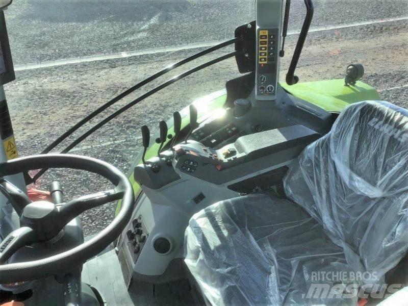 CLAAS ARION 530 Tractoare