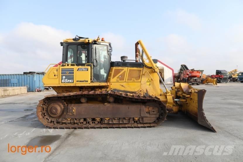 Komatsu D 65 PX-18 Buldozere pe senile