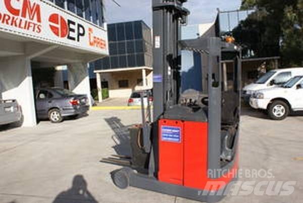 Linde R14 Stivuitor cu catarg retractabil