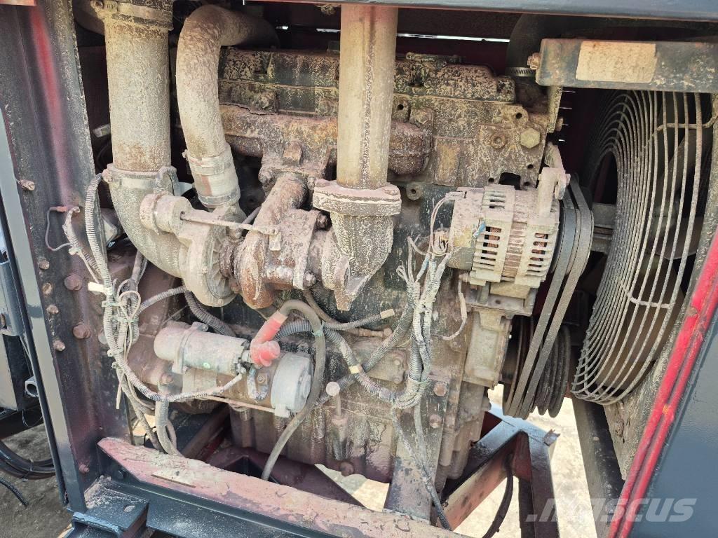 Morbark Beever MX12D Ferastrau pe benzina si ferastraie de curatare
