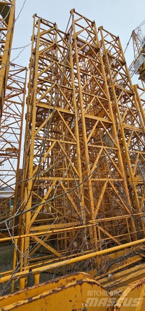Liebherr 80 HC Macarale turn