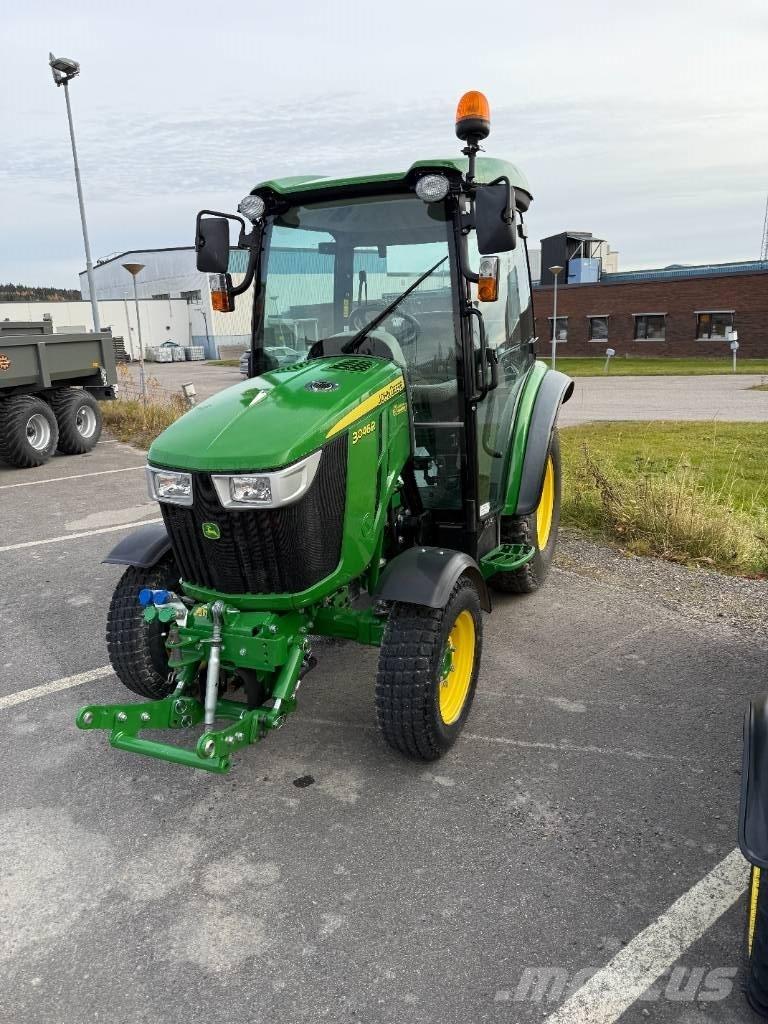 John Deere 3046 R Tractoare compacte