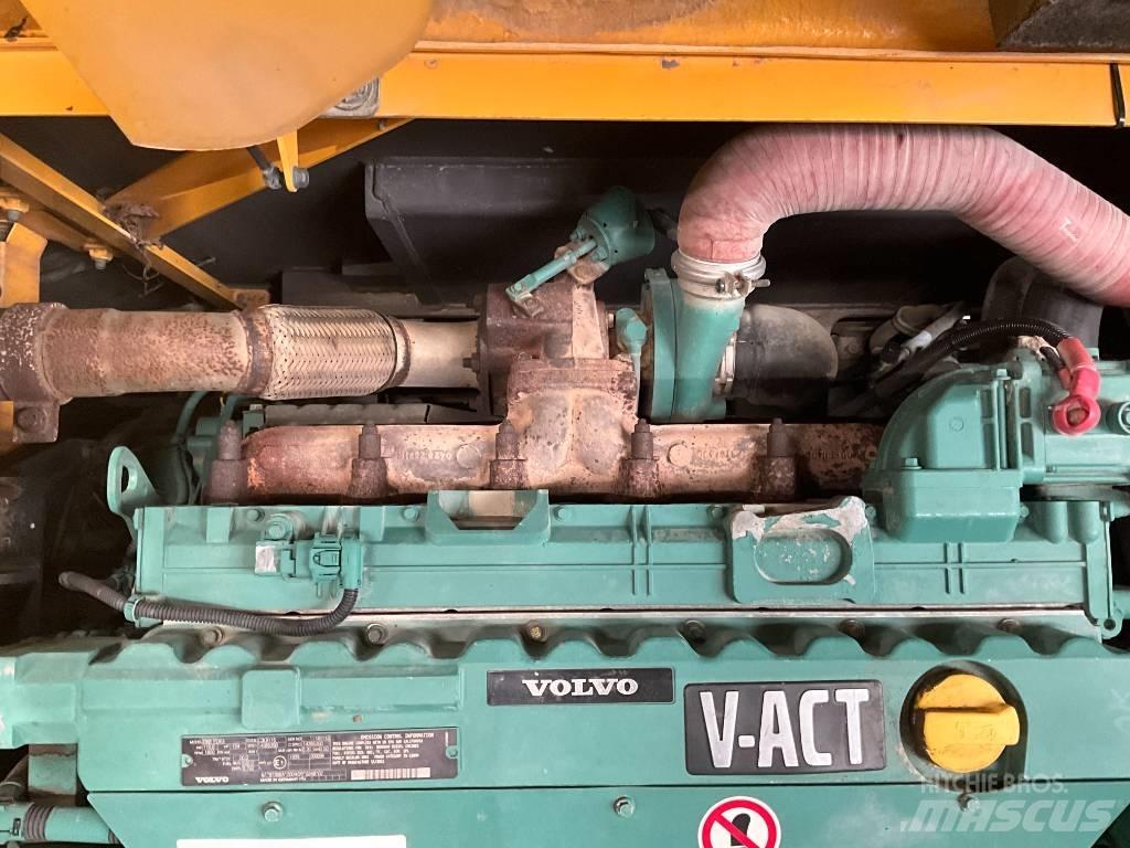Volvo EW 160 C Excavatoare cu roti