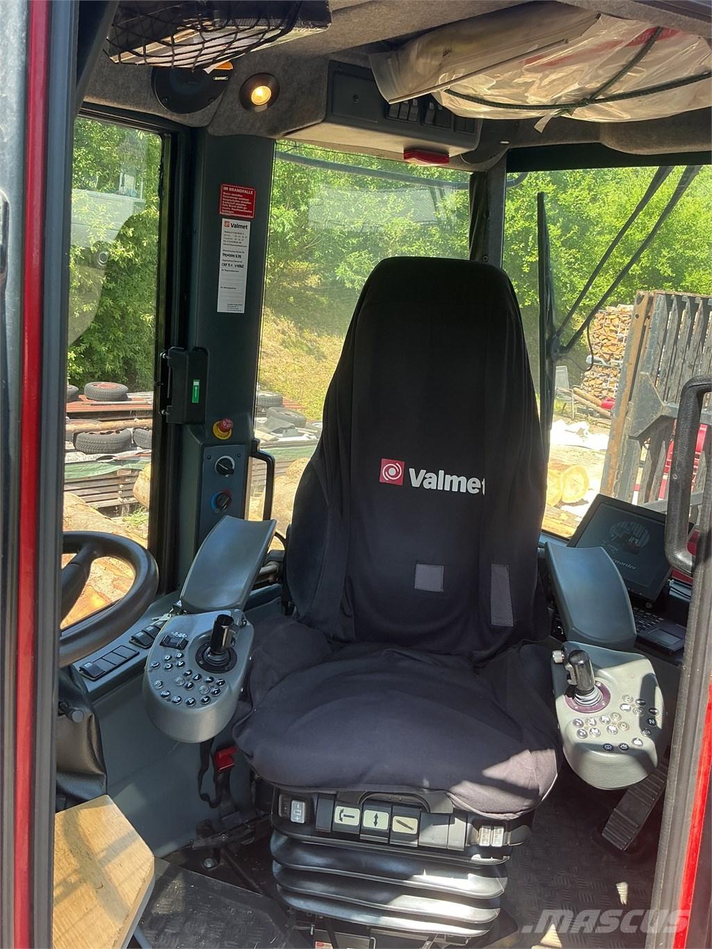 Komatsu 840 TX Transportoare