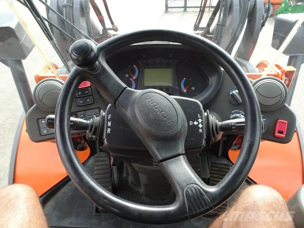 Hitachi ZW150 Incarcator pe pneuri