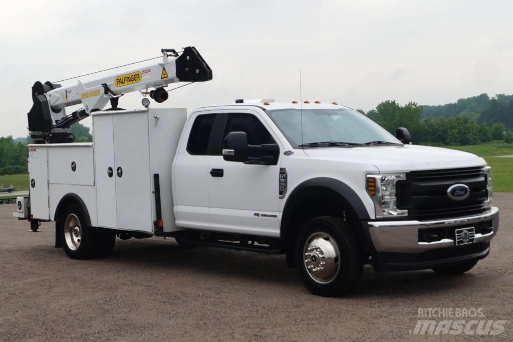 Ford F 550 XL SD Macarele