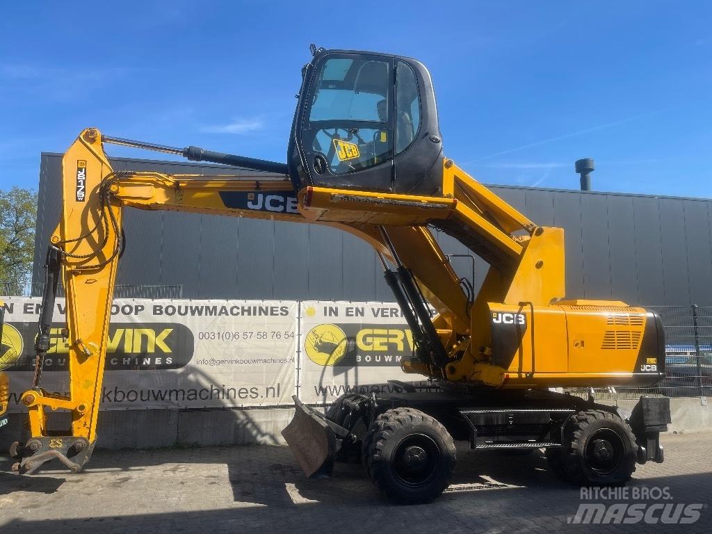 JCB JS 175 W Excavatoare cu roti