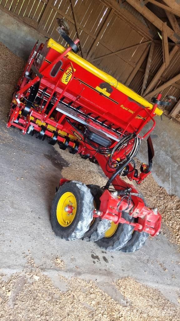 Väderstad Rapid 300C Semanatoare