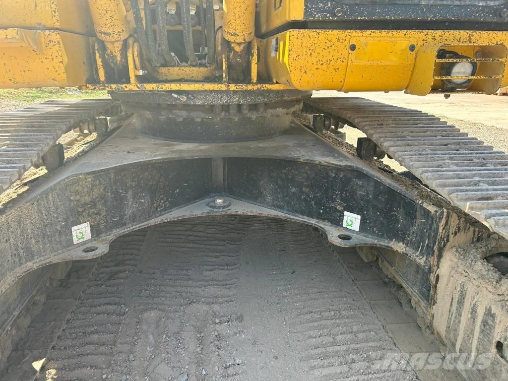 Komatsu PC 210 NLC-8 Excavatoare pe șenile
