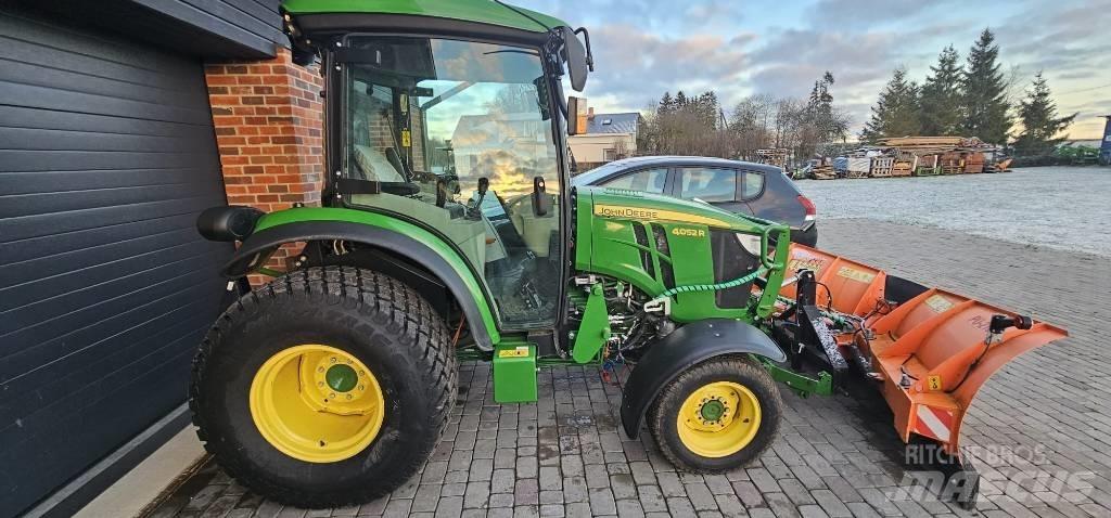 John Deere 4052 R Tractoare