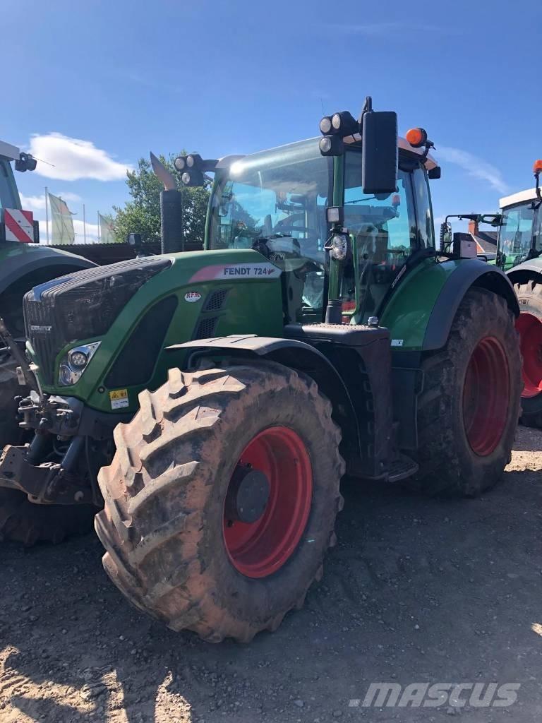 Fendt 724 Vario S4 Tractoare