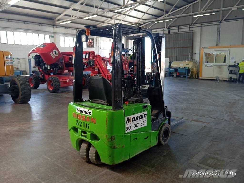 Nissan 1N1L180Q Stivuitor diesel