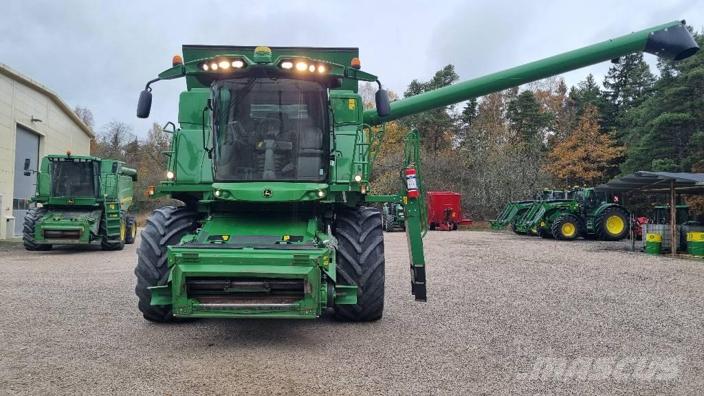 John Deere T 670 i Combine de secerat