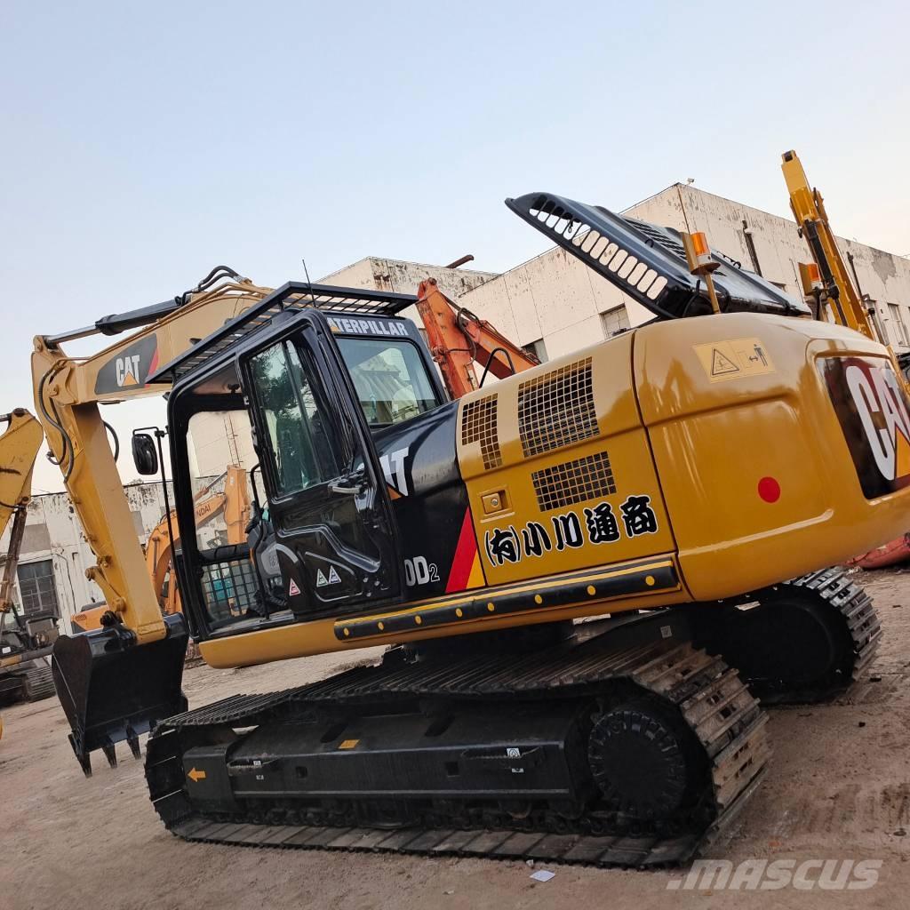 CAT 320 D2 Excavatoare pe șenile
