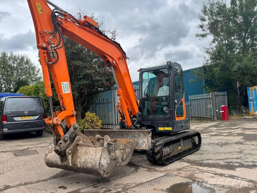 Doosan DX 63-3 Excavatoare pe șenile
