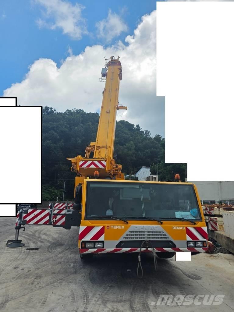 Demag AC300 Macara pentru orice teren