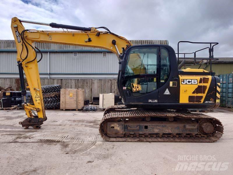 JCB JS 130 LC Excavatoare pe șenile
