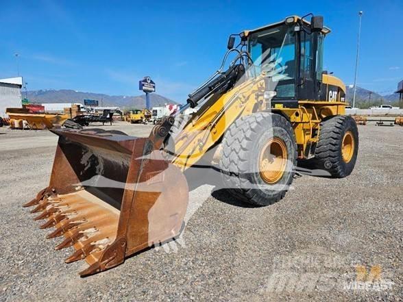 CAT 930G Incarcator pe pneuri